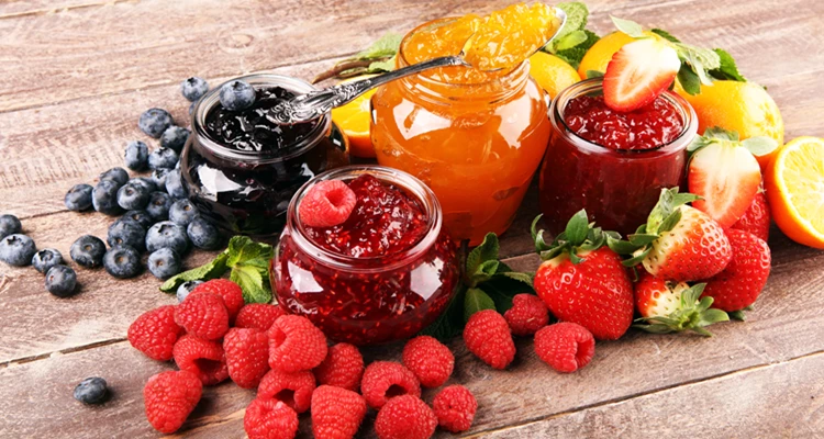 Marmelade, Fruchtaufstrich und Gelee – Die feinen Nuancen des Frühstücksgenusses